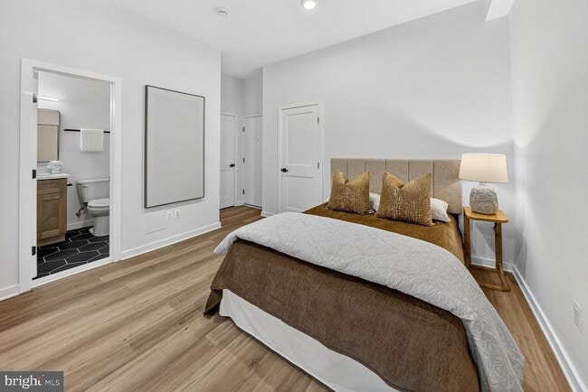 Building Photo - 709 Massachusetts Ave NE