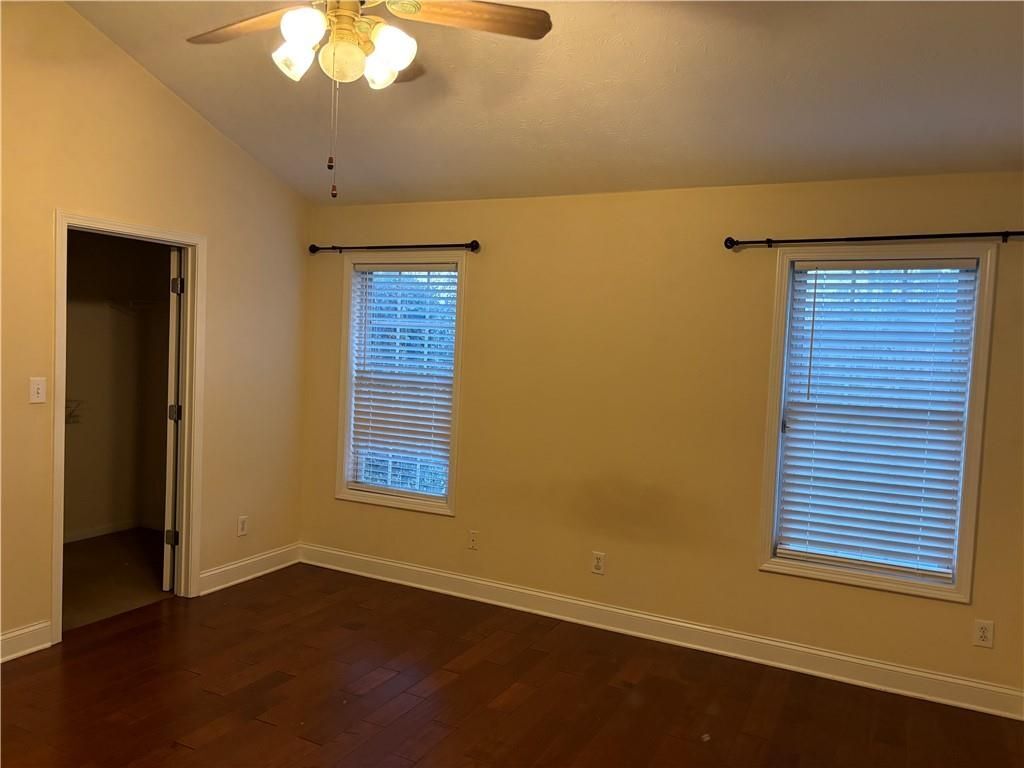 Building Photo - 508 Lee Miller Dr