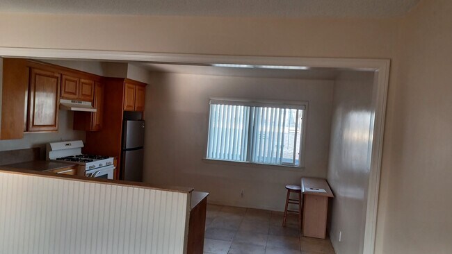 Building Photo - 4382 W 130th St