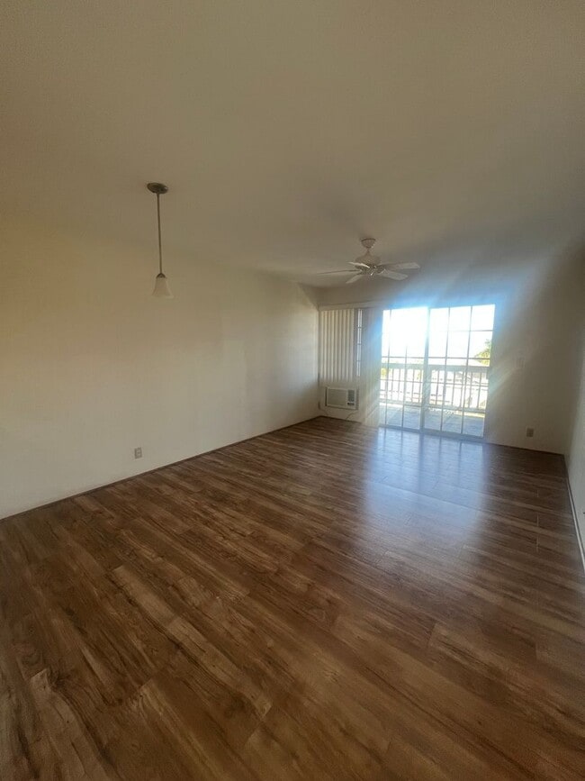 Building Photo - Makakilo Cliffs 2 bedroom Panoramic Views and Cool Breezes