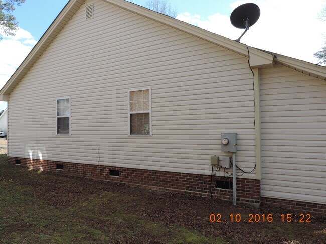 Building Photo - 1620 Blaire St