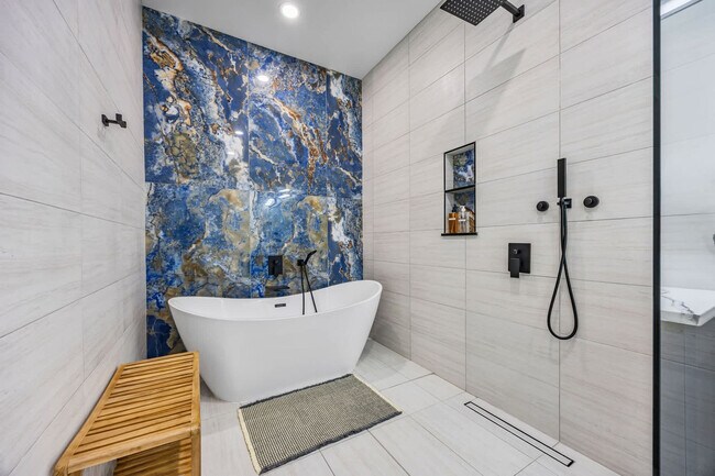 Building Photo - 2175 S Tropical Trail