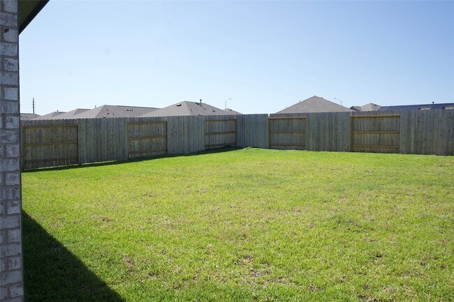 Building Photo - 26614 Pampas Grass Ln