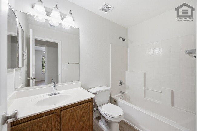 Building Photo - 4Bed + OFFICE + LOFT in Peoria! Ready for Immediate Move-In! -- FULLY REMODELED!