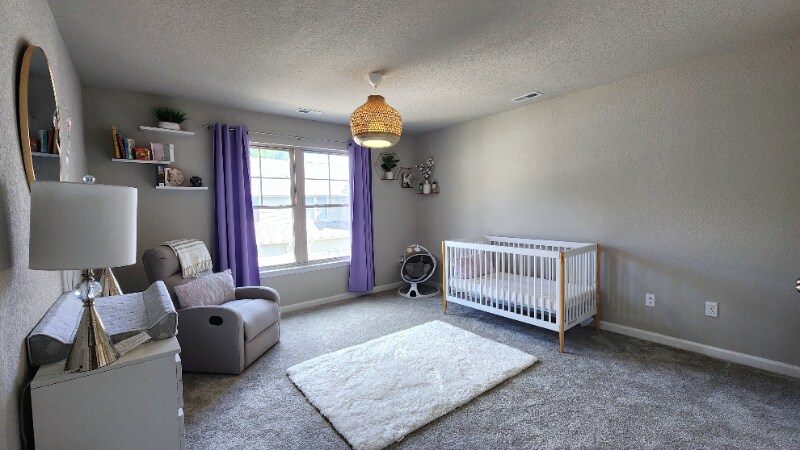 Building Photo - 200 Seasons Cir