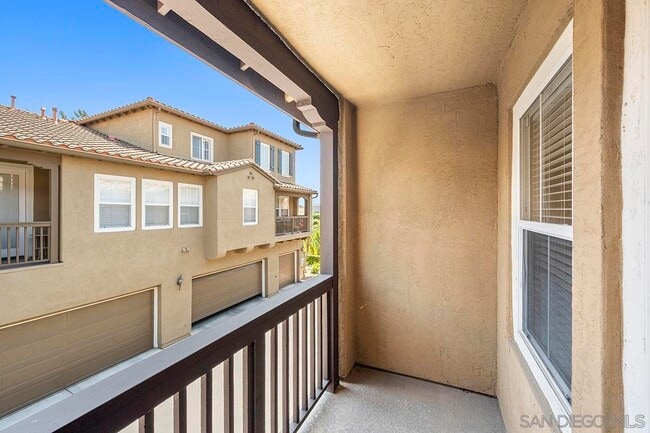 Building Photo - 7895 Via Montebello