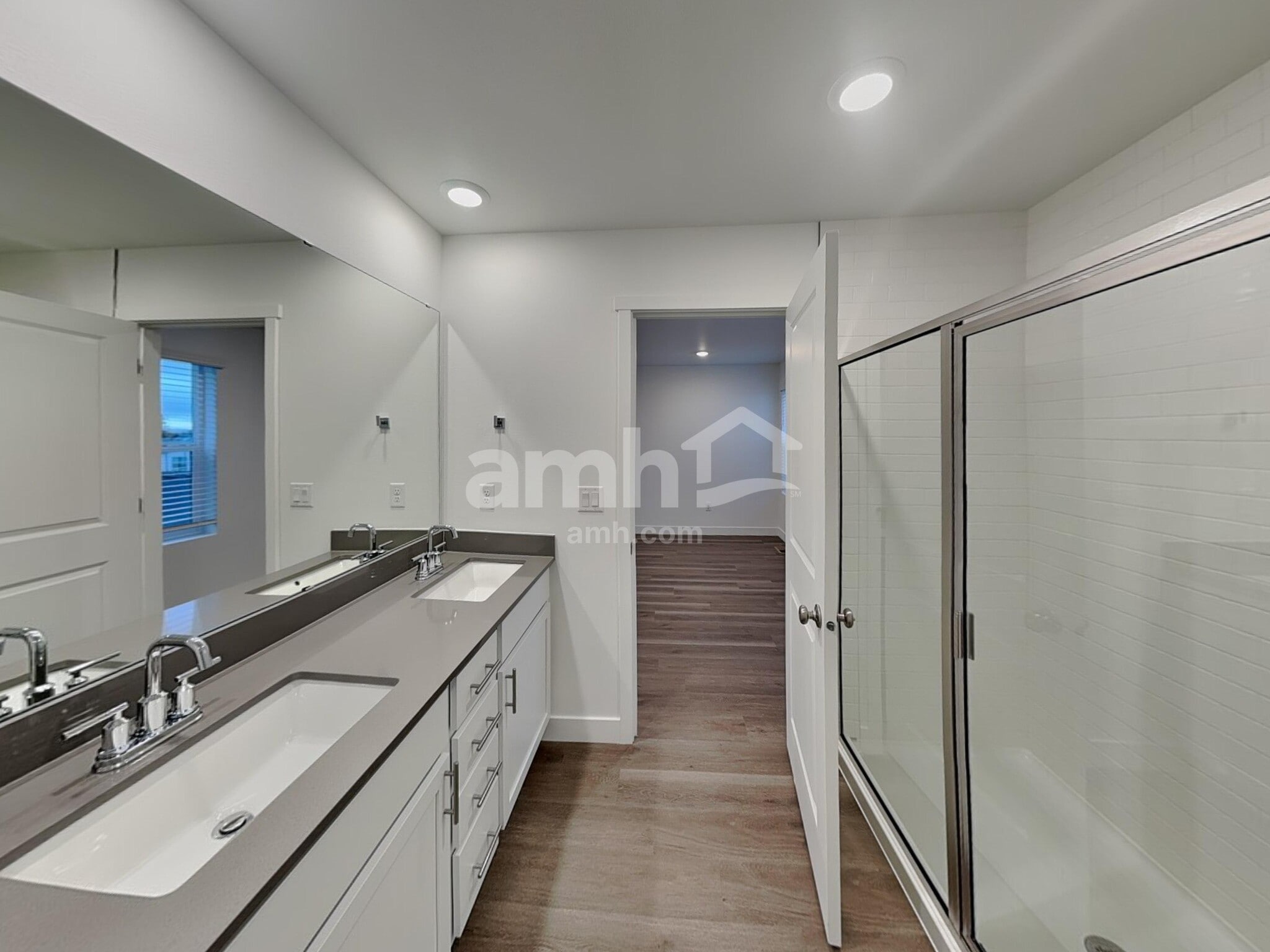 Building Photo - 8536 47th Pl NE