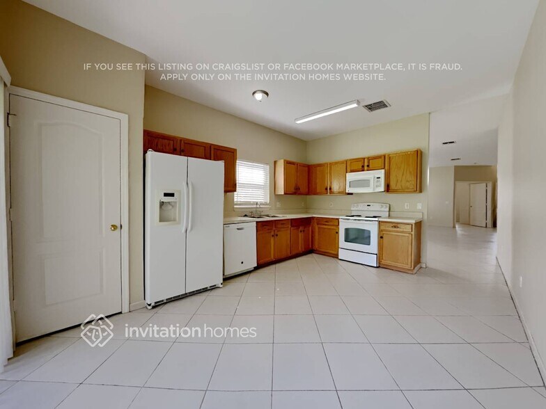 Building Photo - 11291 Moonshine Creek Cir