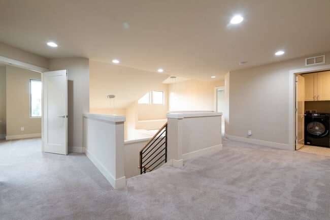 Building Photo - 4077 233rd Pl SE