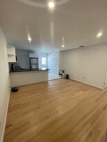 Building Photo - 2572 Merrick Rd