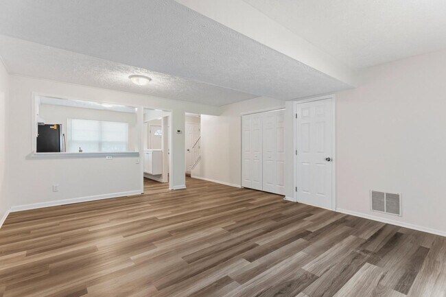 Building Photo - 6319 Harris Heights Ave