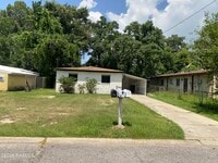 Building Photo - 12355 Palmyra Dr