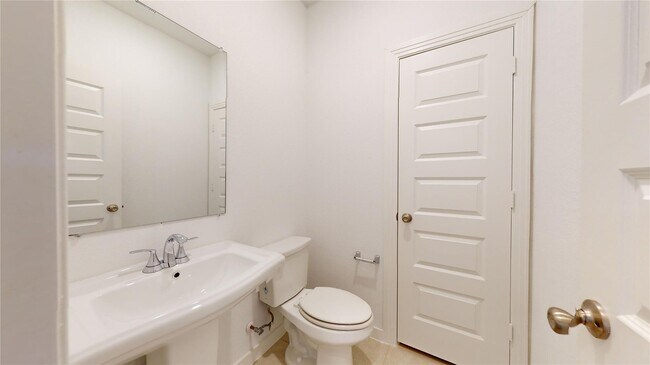 Building Photo - 2500 Gaulding St