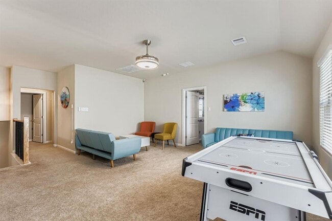 Building Photo - 19433 Colgin Dr