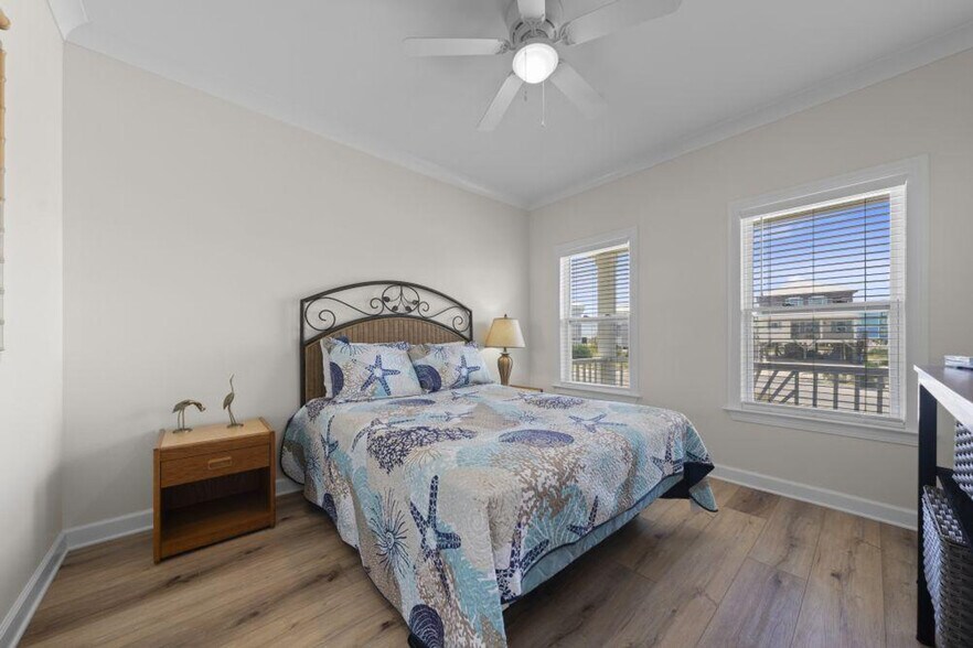 Building Photo - 120 Gulf Ct