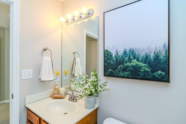 Building Photo - 3041 Sewanee Ln