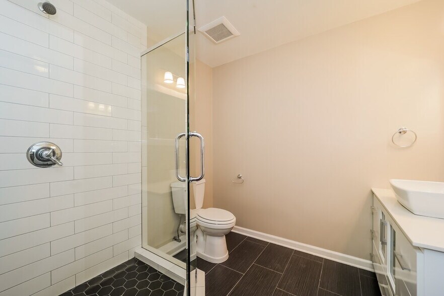 Building Photo - 2920 Sandstone Trail