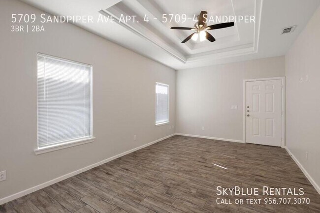 Building Photo - 5709 Sandpiper Ave