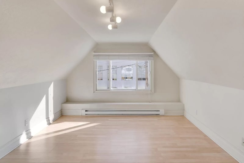 Building Photo - 5815 Ellsworth Ave