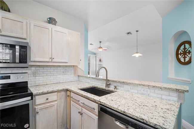 Building Photo - 3525 Arclight Ct