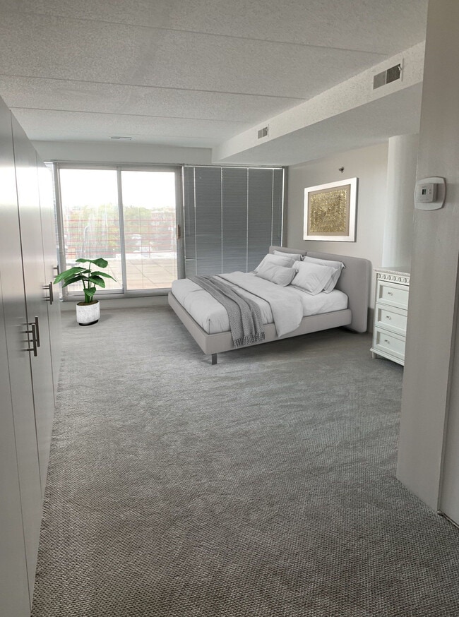 Building Photo - 1770 1st St