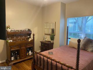 Building Photo - 1720 Lake Shore Crest Dr