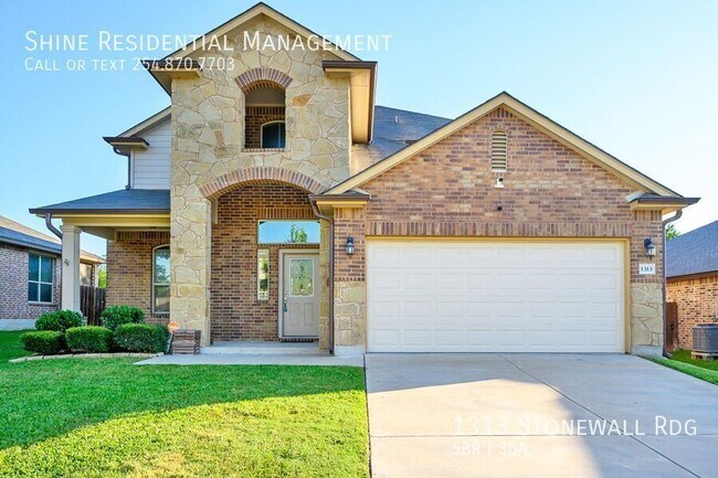 Building Photo - 1313 Stonewall Ridge