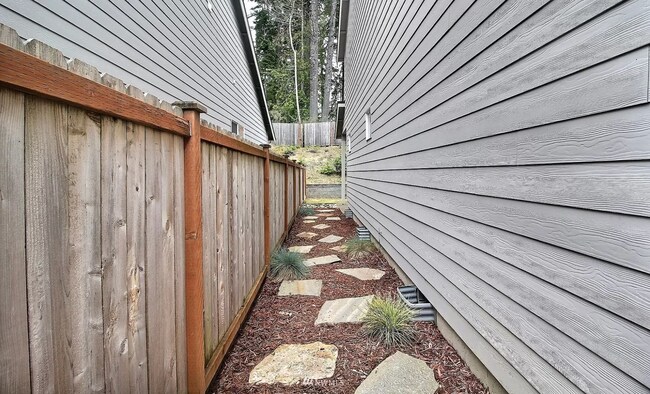 Side of Home - 596 NE Nantucket St