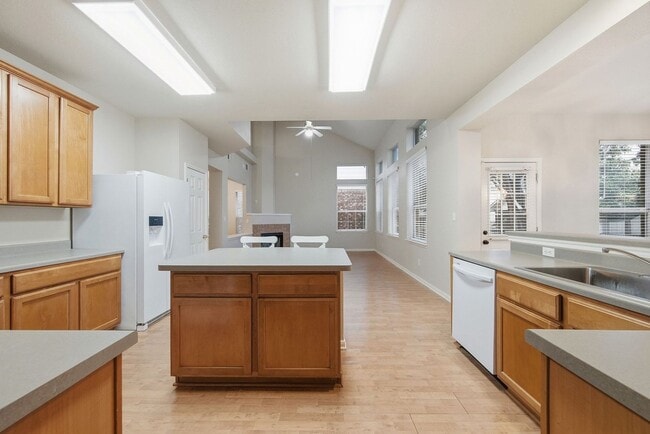 Building Photo - Gated Round Rock Ranch Lease | 3 Bed + Flex Space | 2,376 SF in The Enclave