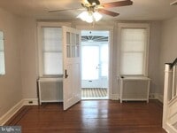 Building Photo - 2124 Shallcross St