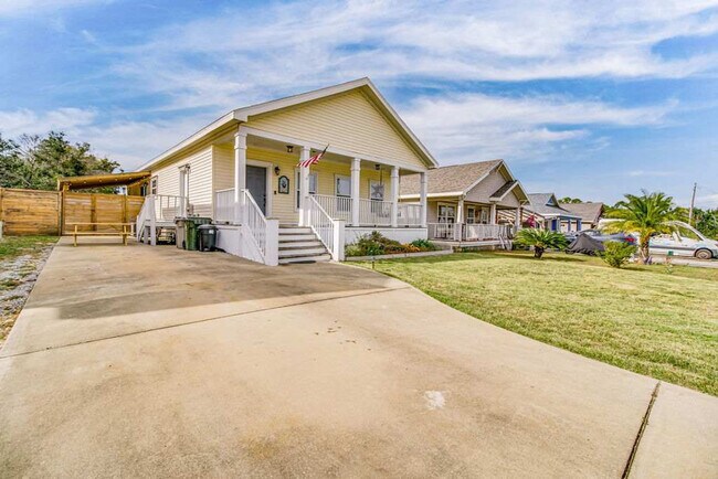 Building Photo - 5315 Cambria Dr