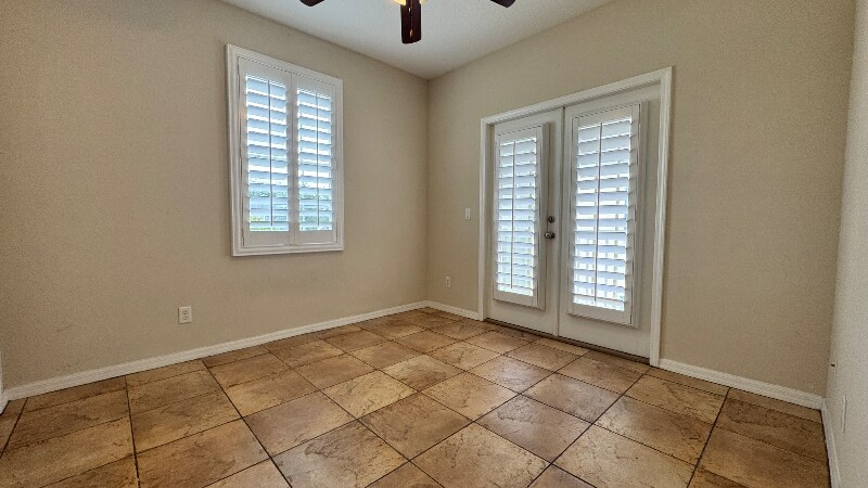 Building Photo - 6016 Fishhawk Crossing Blvd