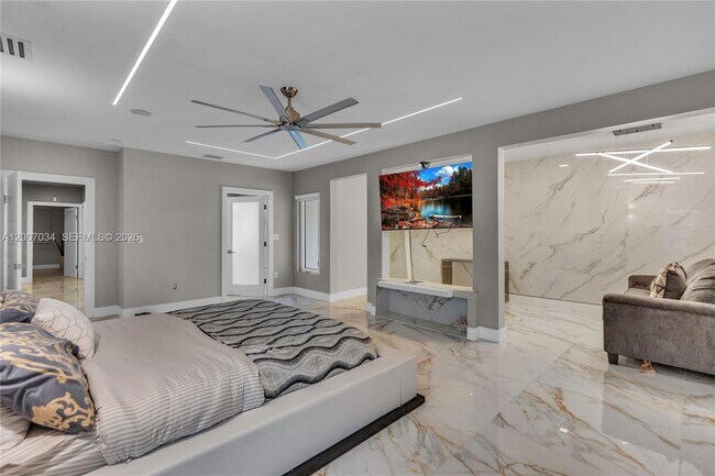 Building Photo - 13540 SW 98th Ct