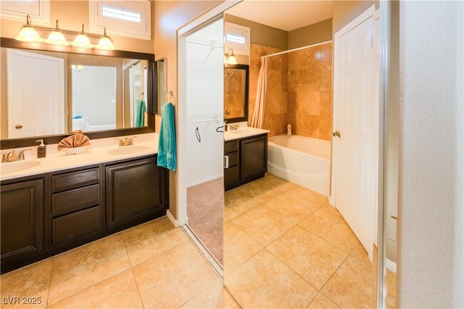 Primary Photo - 10765 Turquoise Valley Dr