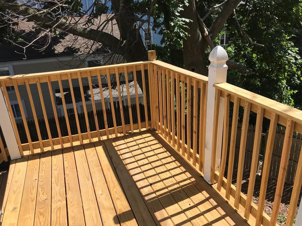 Deck - 40 Clark St