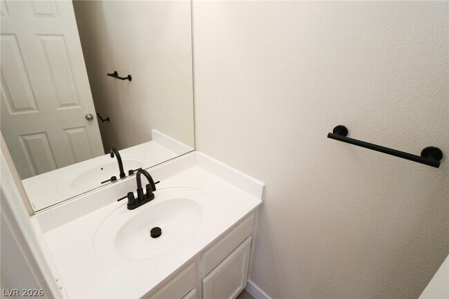 Building Photo - 9450 Spellman Ct