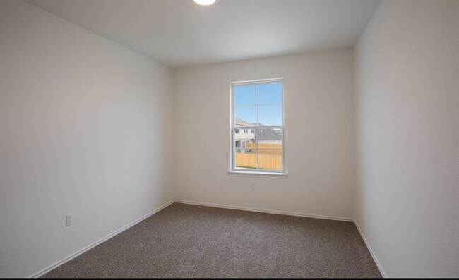 Building Photo - 18405 Cremello Dr