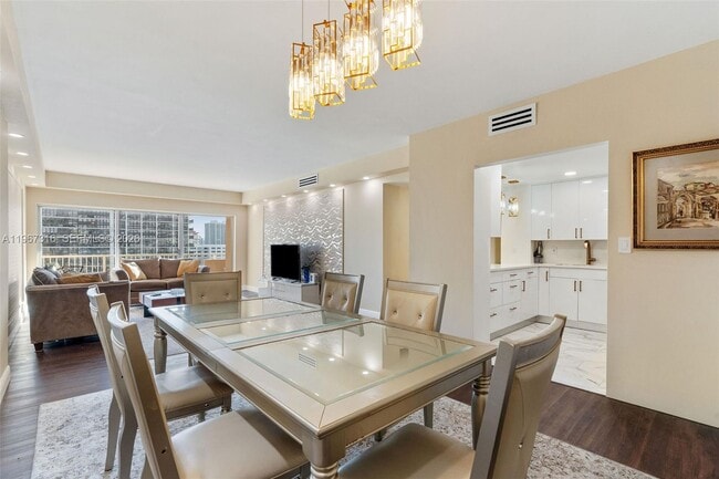 Building Photo - 1985 S Ocean Dr