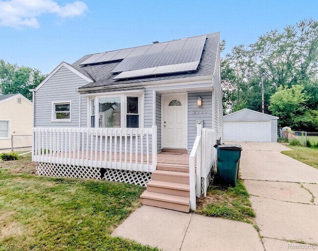 Building Photo - 4709 Mankato Ave