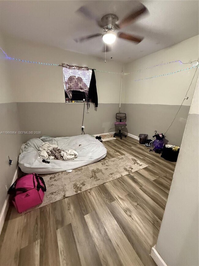 Building Photo - 7666 La Salle Blvd