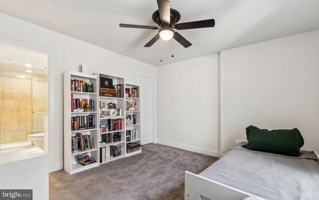 Building Photo - 45455 Concord Wy