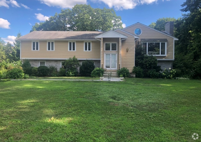 Building Photo - 103 Sherburn Cir