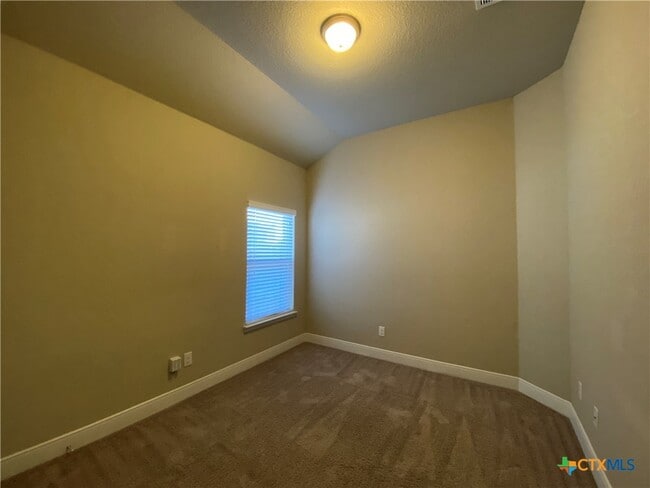 Building Photo - 1251 FM306