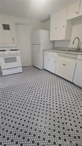 Building Photo - 4620 W Hayward Pl