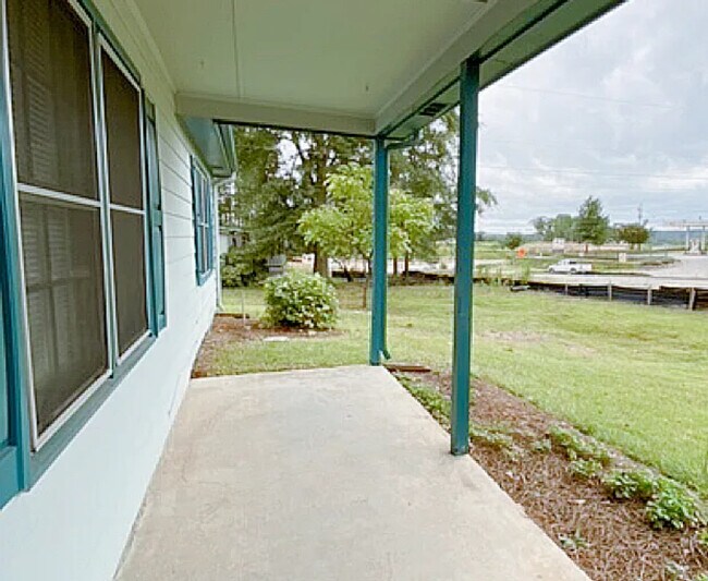 Porch - 6341 Spout Springs Rd