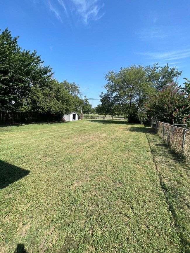 Building Photo - Norman Home For Lease