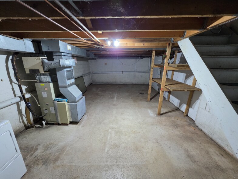 Building Photo - 270 Beth Ann Dr