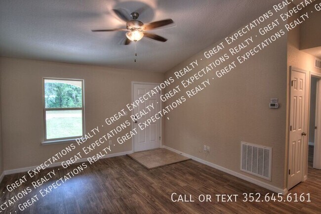 Building Photo - 7841 SW 128th Pl