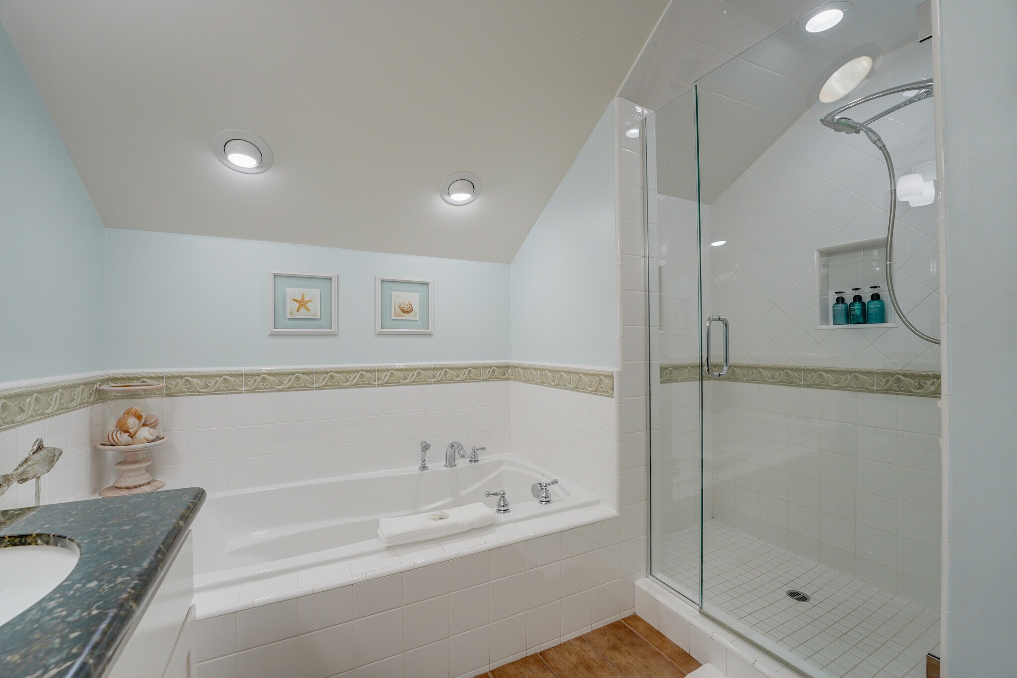 Building Photo - 817 Ostend Ct