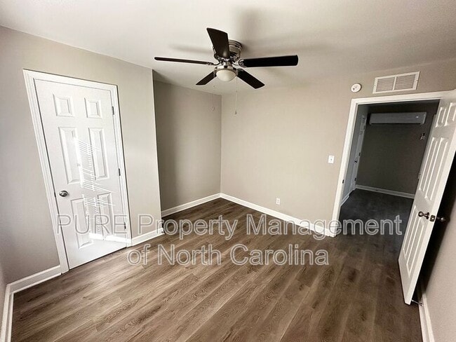 Building Photo - 102 Booker Ave